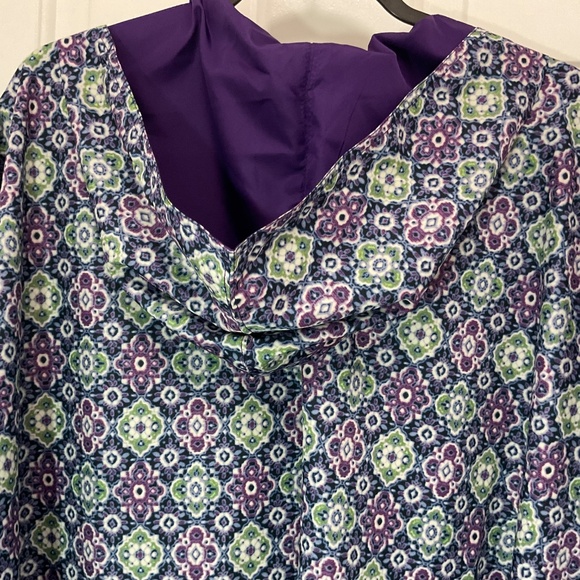 Reversible Rain Cape/Poncho - Picture 4 of 11